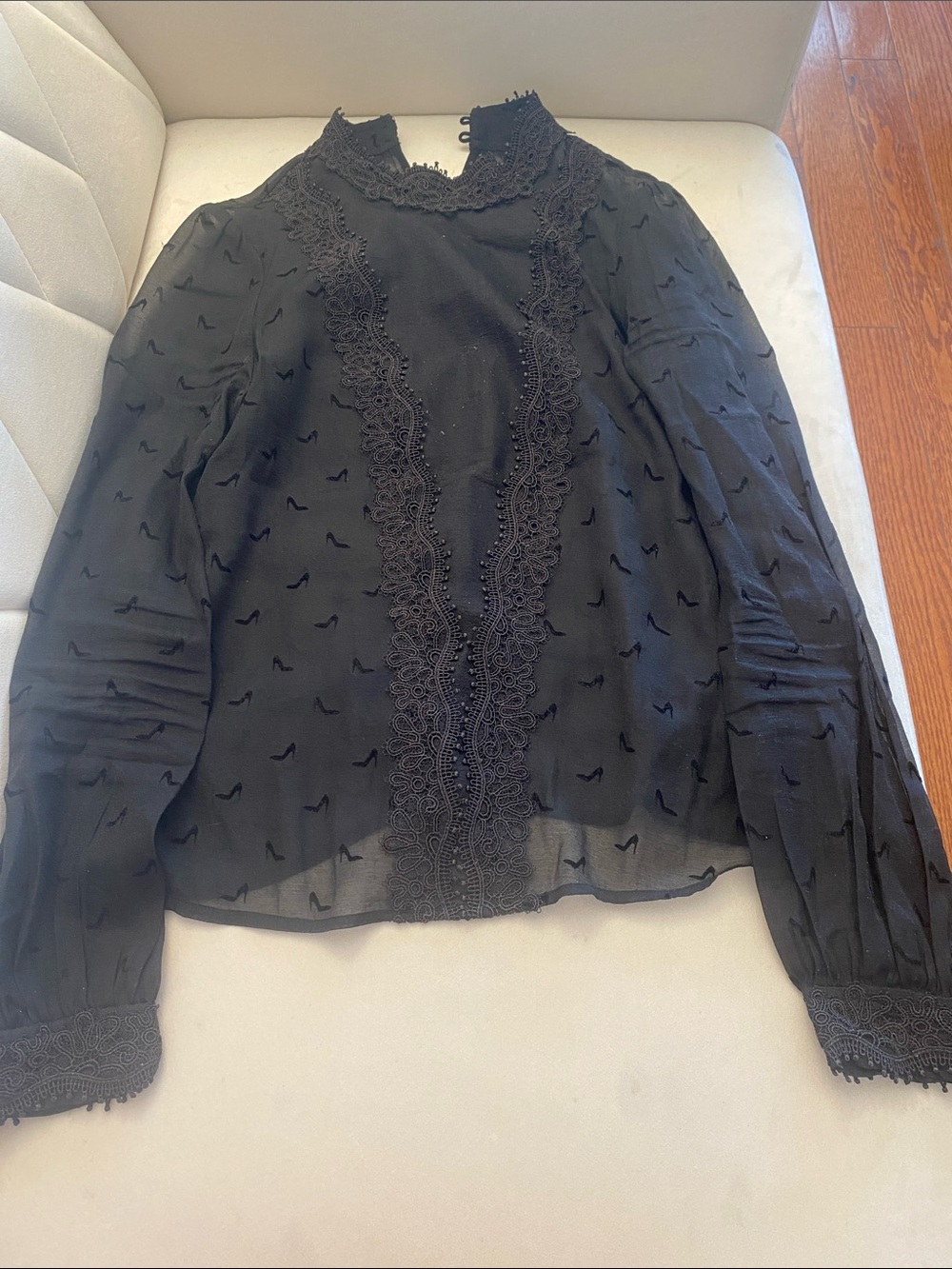 Black Lace-Trim Long Sleeve Womens Top